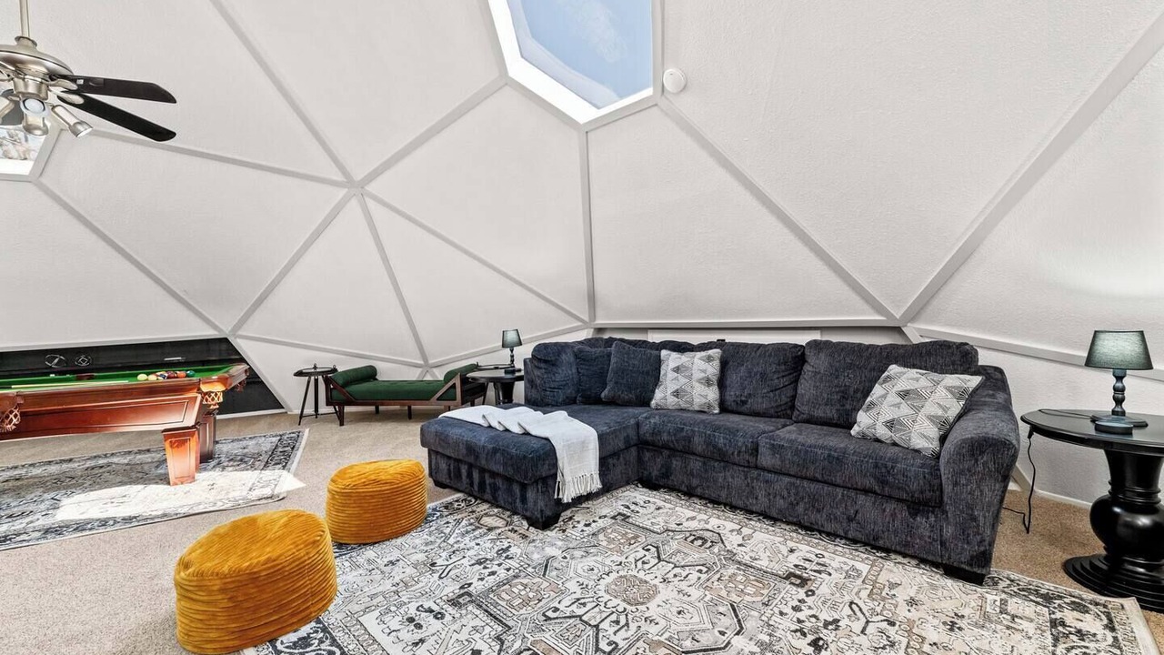 Photo of Livingroom in Bedford