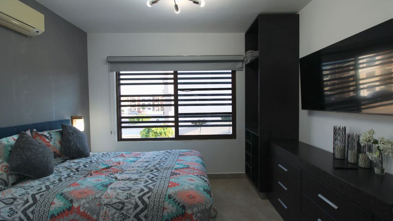 Photo of Bedroom in Cerritos