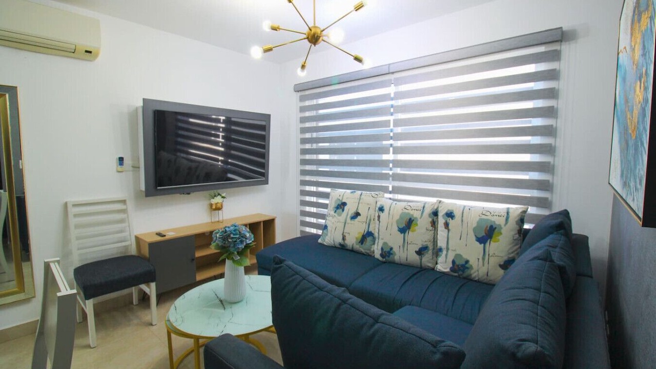 Photo of Livingroom in Cerritos
