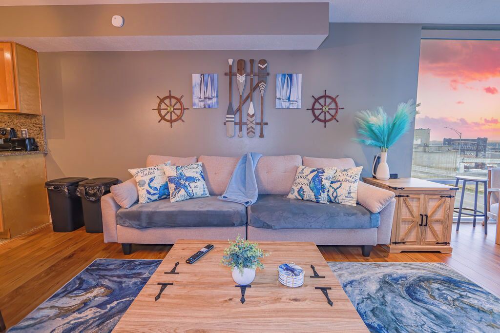Photo of Livingroom in Ohio City