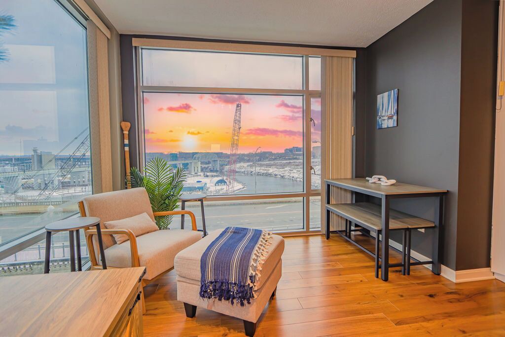 Photo of Livingroom in Ohio City