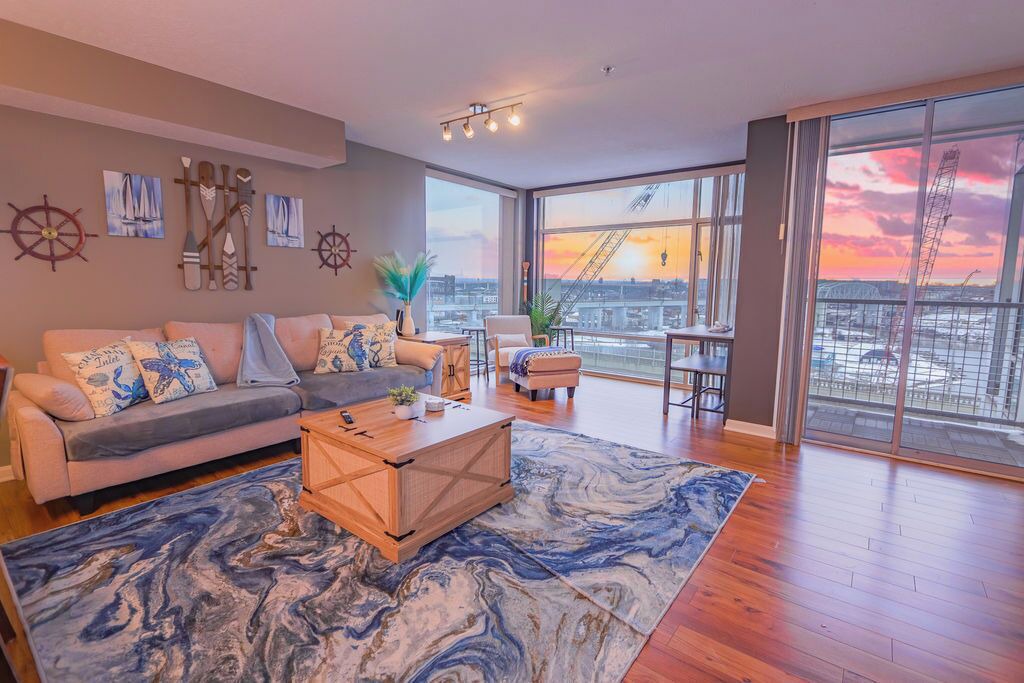 Photo of Livingroom in Ohio City