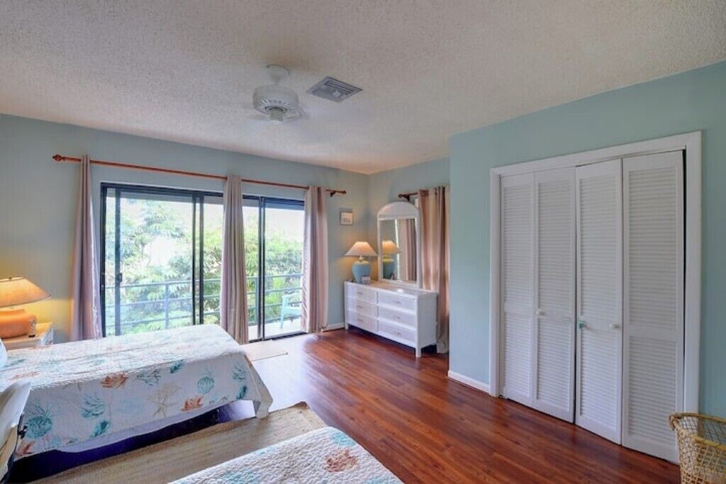 Photo of Bedroom in Paradise Island