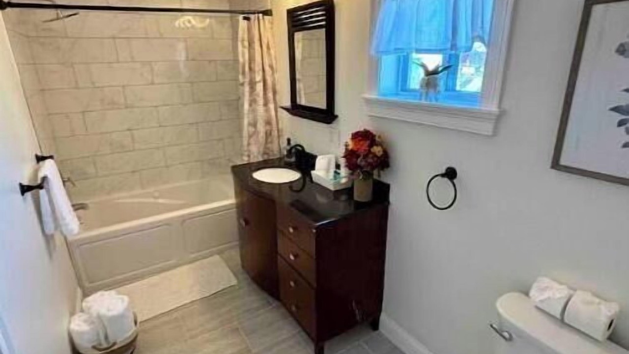 Photo of Bathroom in Lynn