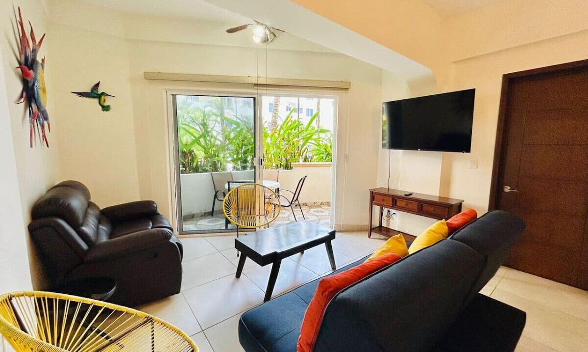 Photo of Livingroom in Cerritos