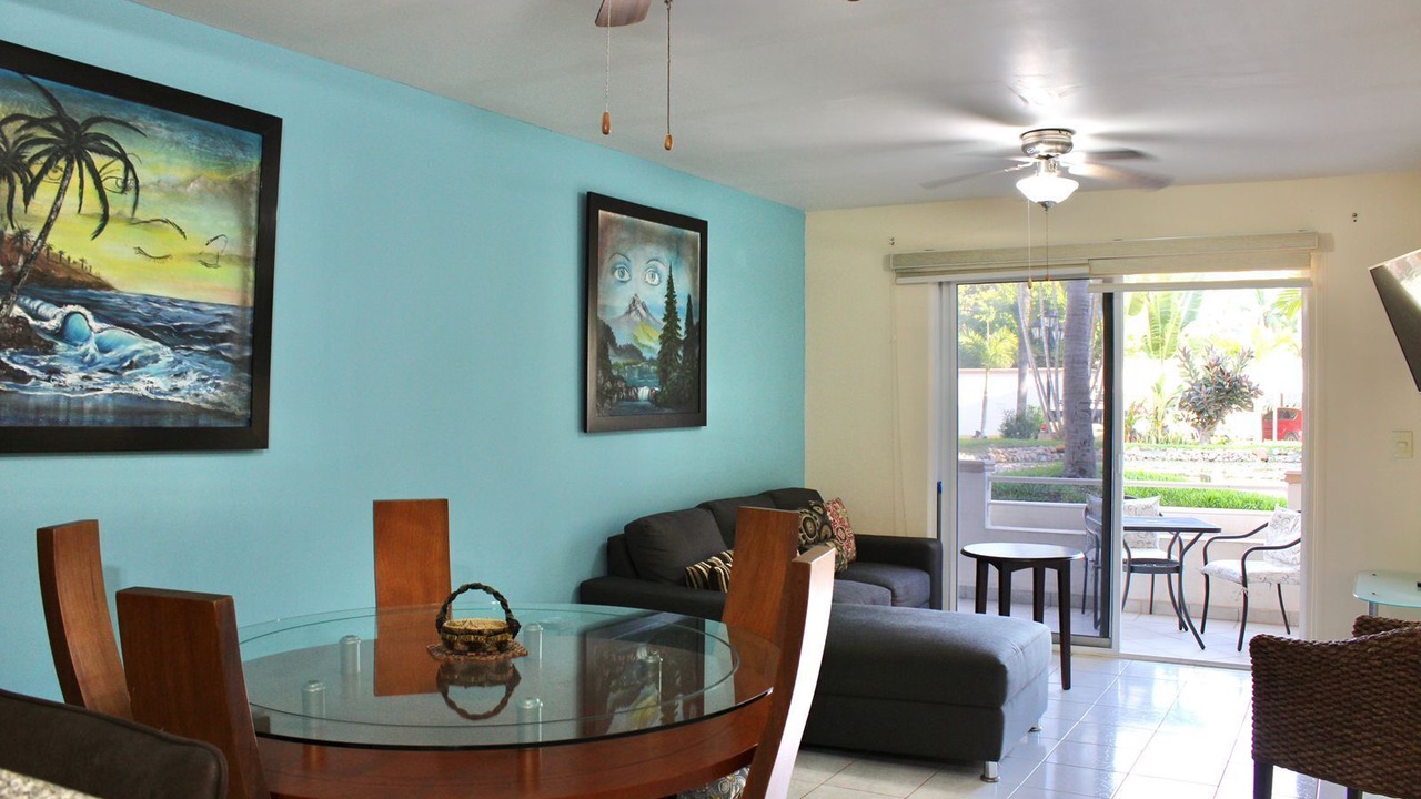 Photo of Livingroom in Cerritos