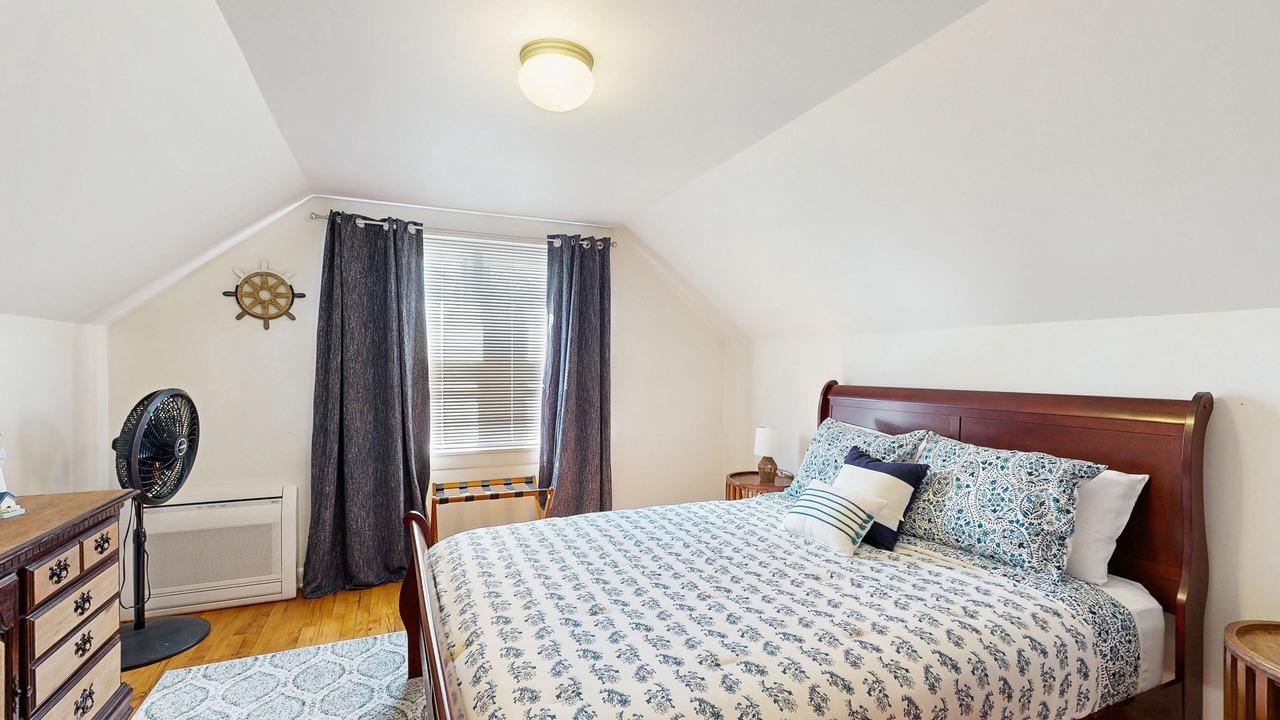 Photo of Bedroom in Winter Harbor