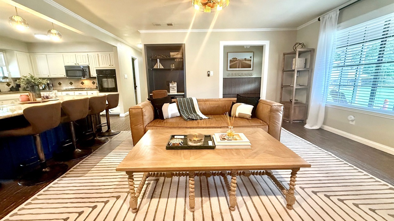 Photo of Livingroom in Roanoke