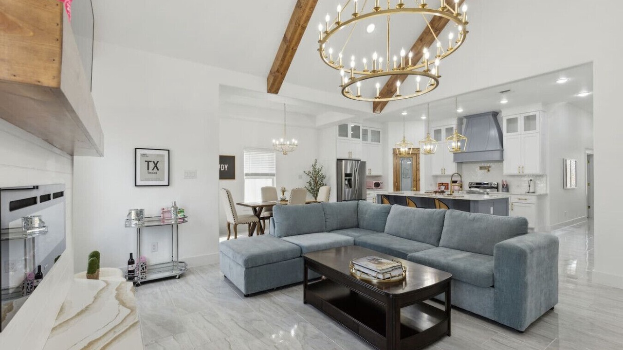 Photo of Livingroom in Fort Worth