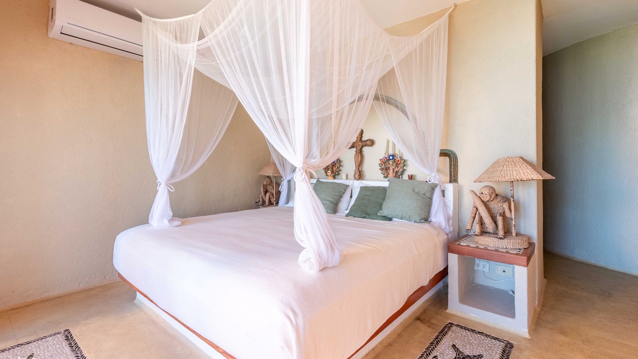 Photo of Bedroom in Barra de Potosi