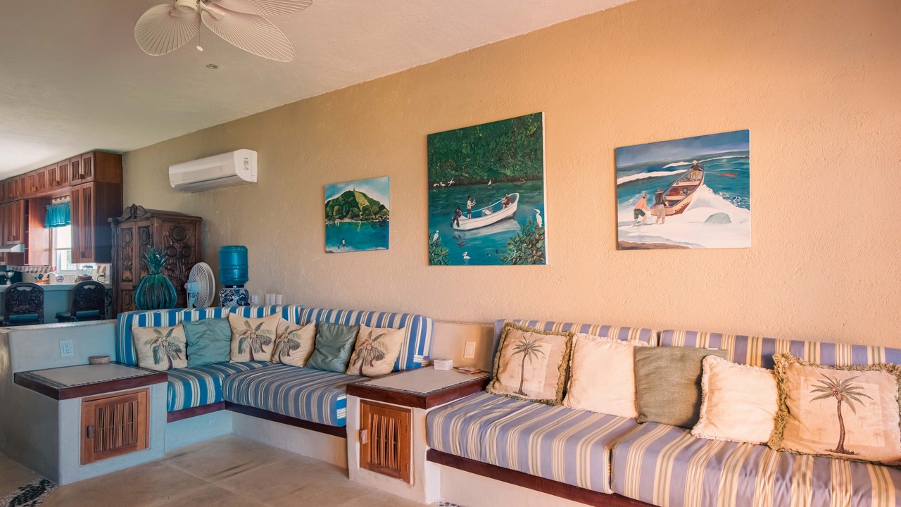 Photo of Livingroom in Barra de Potosi
