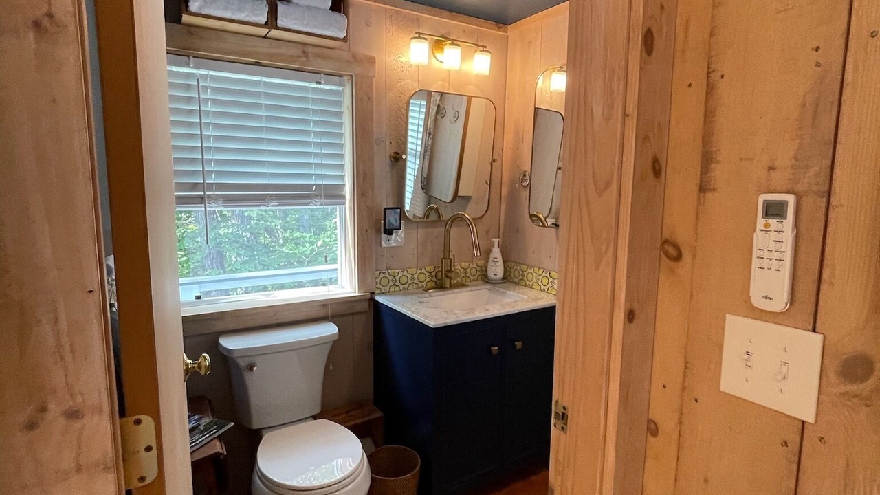 Photo of Bathroom in Raymond