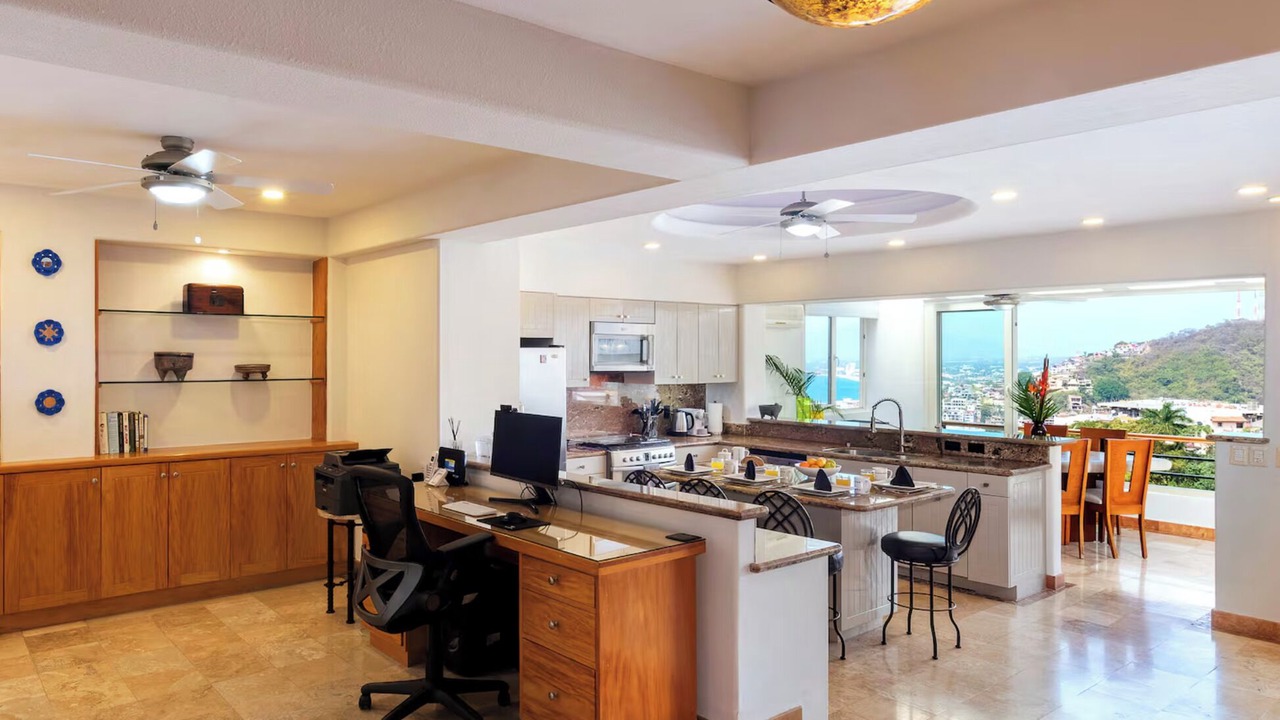 Photo of Kitchen in Romantic Zone