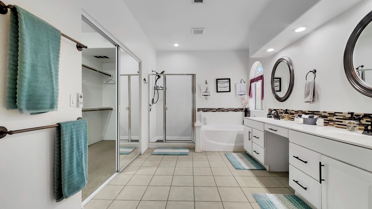 Photo of Bathroom in Superstition Springs