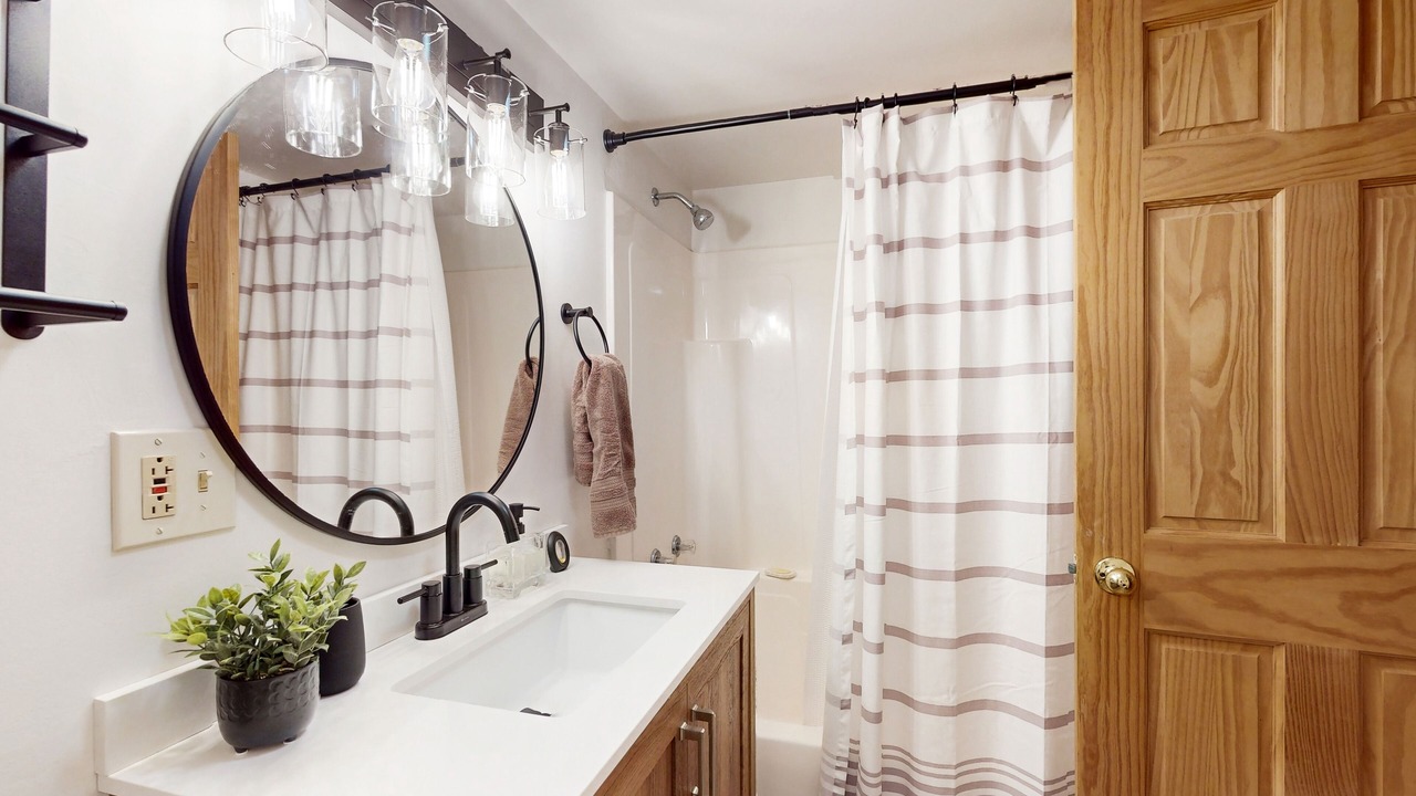 Photo of Bathroom in Monmouth
