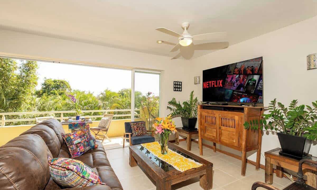 Photo of Livingroom in Flamingos