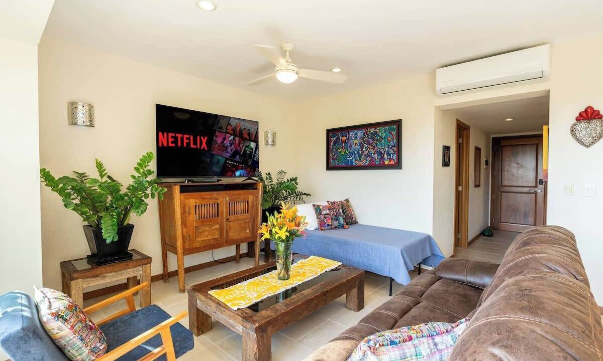 Photo of Livingroom in Flamingos
