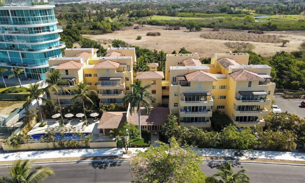 Photo of Outdoor in Flamingos