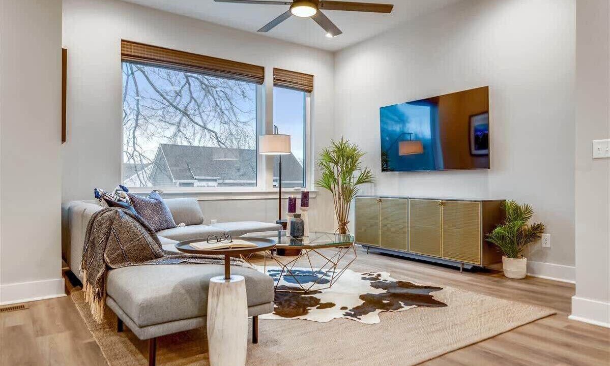 Photo of Livingroom in North Nashville
