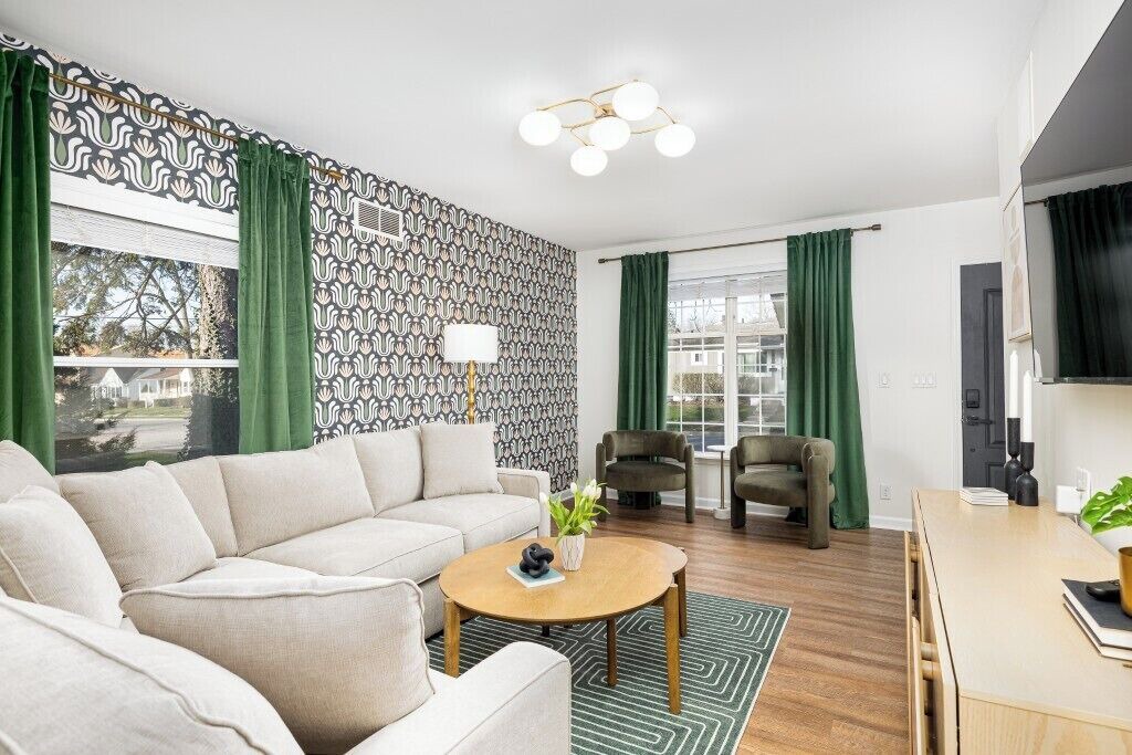 Photo of Livingroom in Plymouth