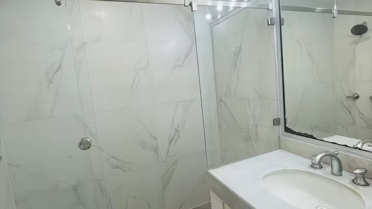 Photo of Bathroom in Isla Iguana