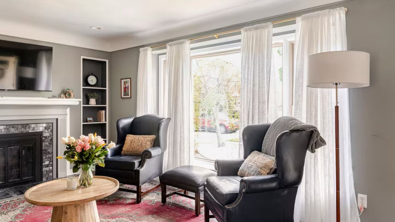 Photo of Livingroom in Dearborn
