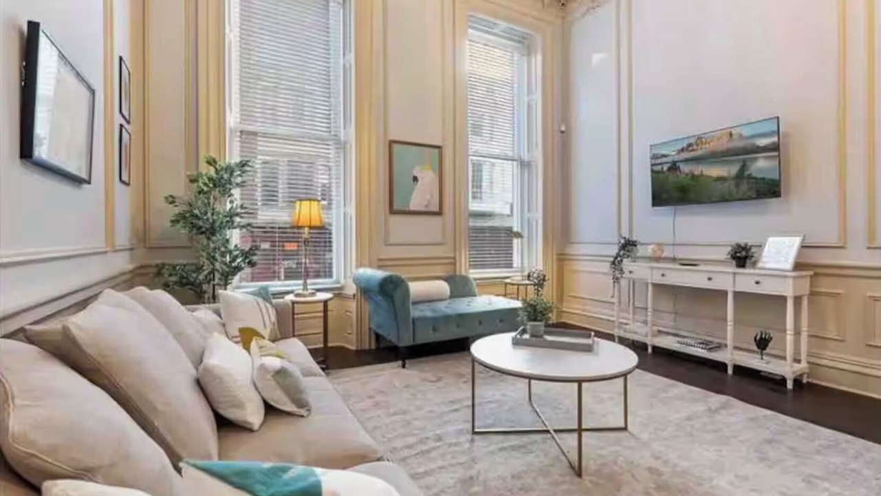 Photo of Livingroom in Center City West