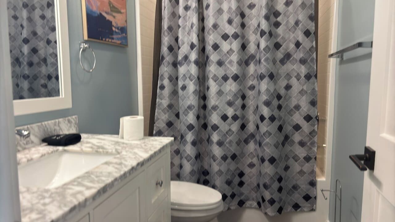 Photo of Bathroom in Dunean
