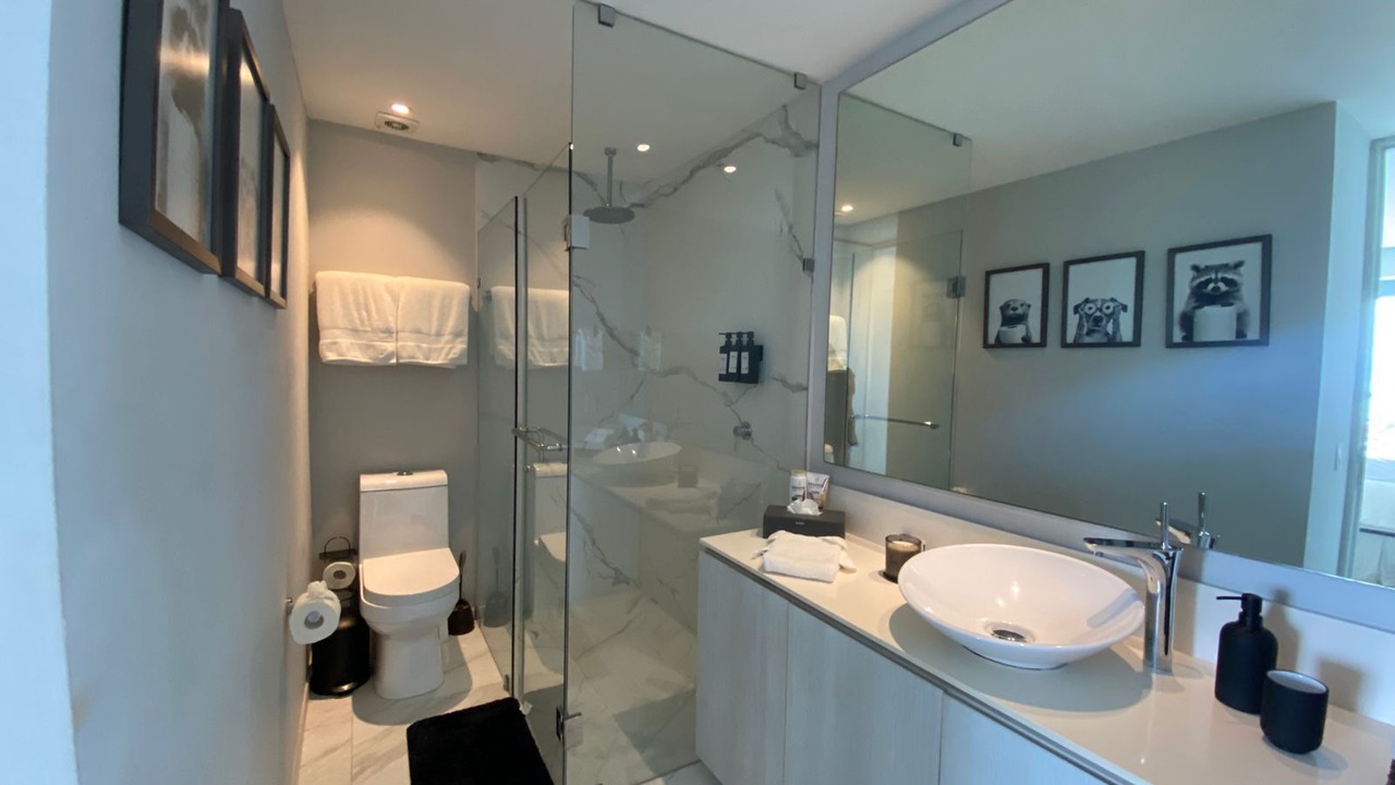 Photo of Bathroom in Isla Iguana