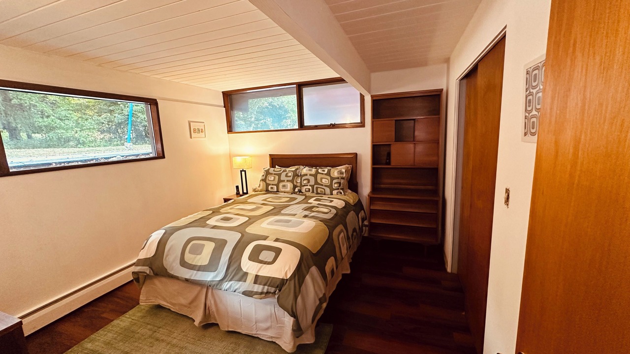 Photo of Bedroom in Waterville