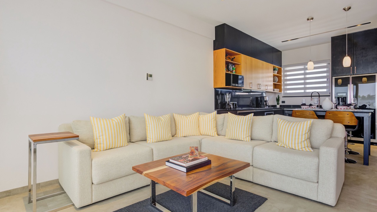 Photo of Livingroom in Romantic Zone