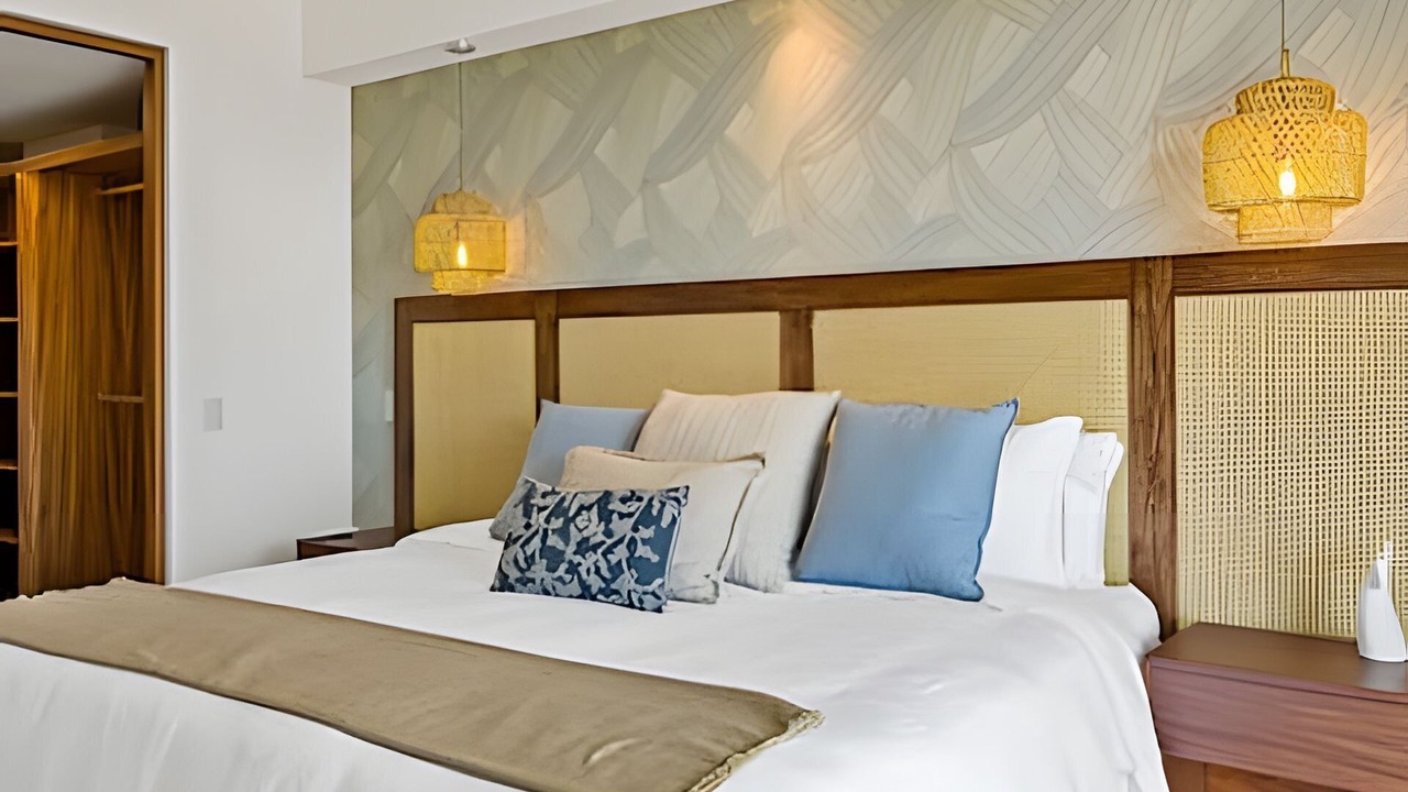 Photo of Bedroom in Flamingos