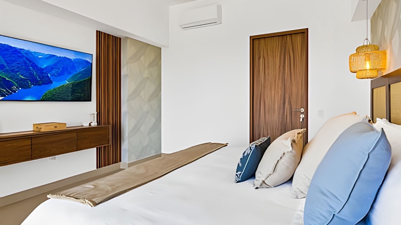 Photo of Bedroom in Flamingos