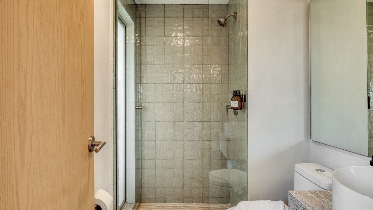 Photo of Bathroom in Reforma