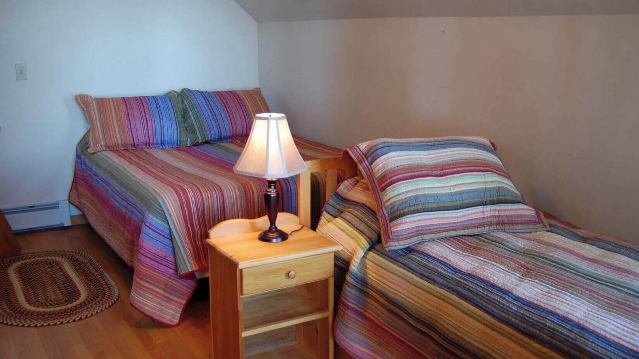 Photo of Bedroom in Round Pond