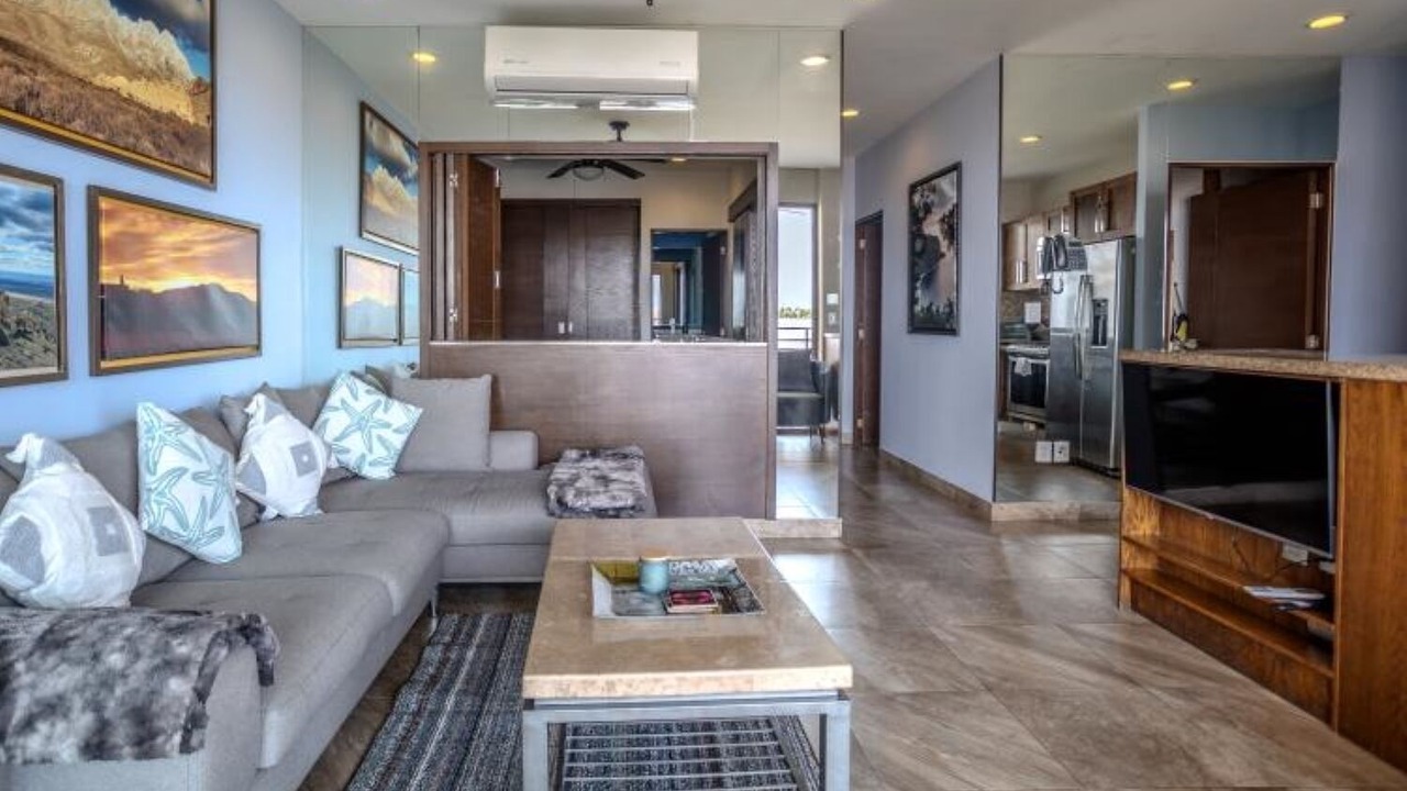 Photo of Livingroom in Romantic Zone