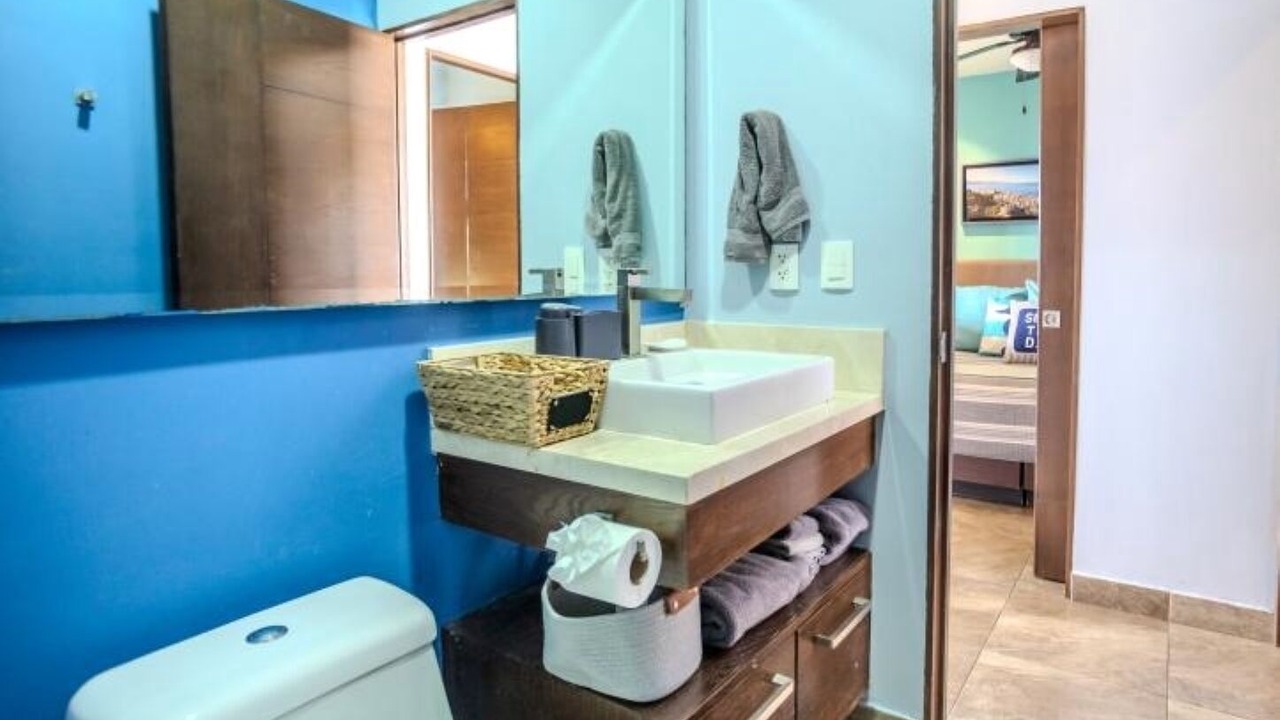Photo of Bathroom in Romantic Zone