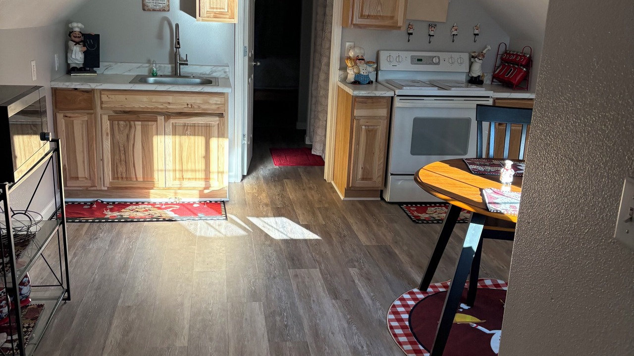 Photo of Kitchen in Knik-Fairview