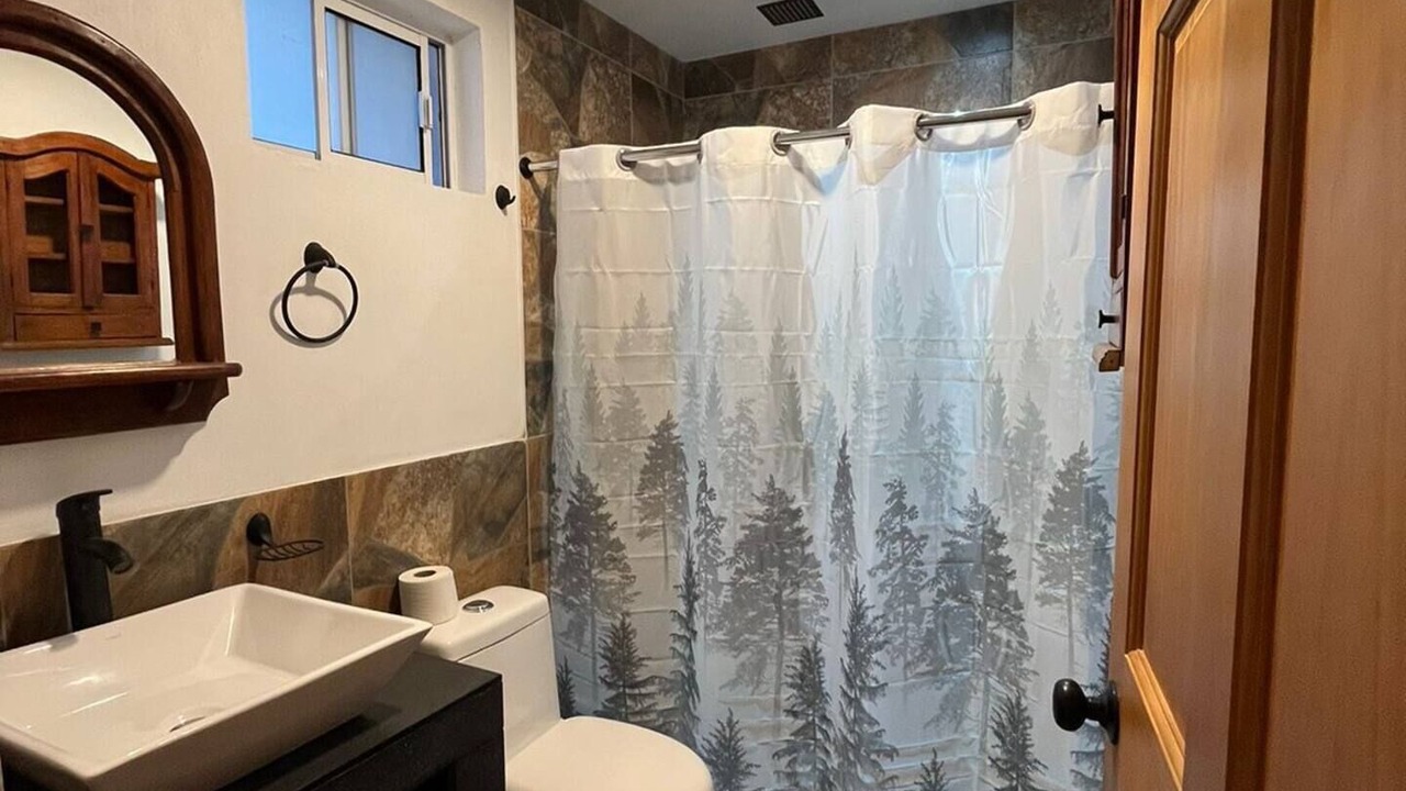 Photo of Bathroom in Creel