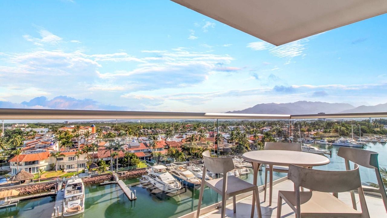 Photo of Patio Balcony in Isla Iguana