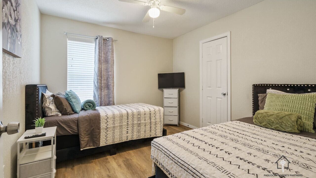 Photo of Bedroom in Grand Prairie