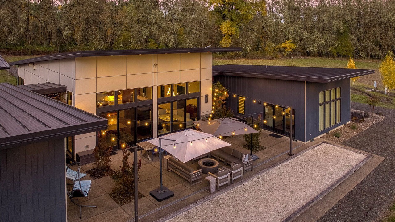 Photo of Outdoor in McMinnville