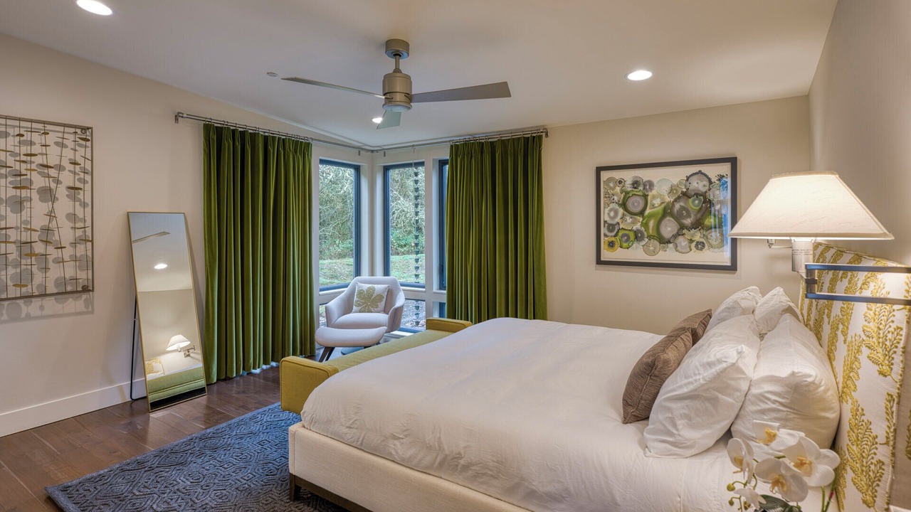 Photo of Bedroom in McMinnville