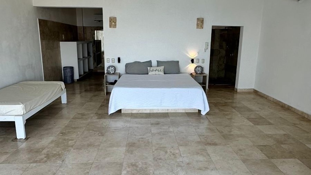 Photo of Bedroom in Puerto Marques