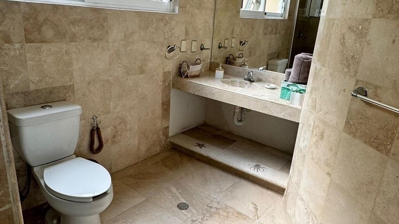 Photo of Bathroom in Puerto Marques