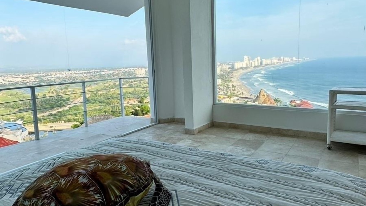 Photo of Bedroom in Puerto Marques
