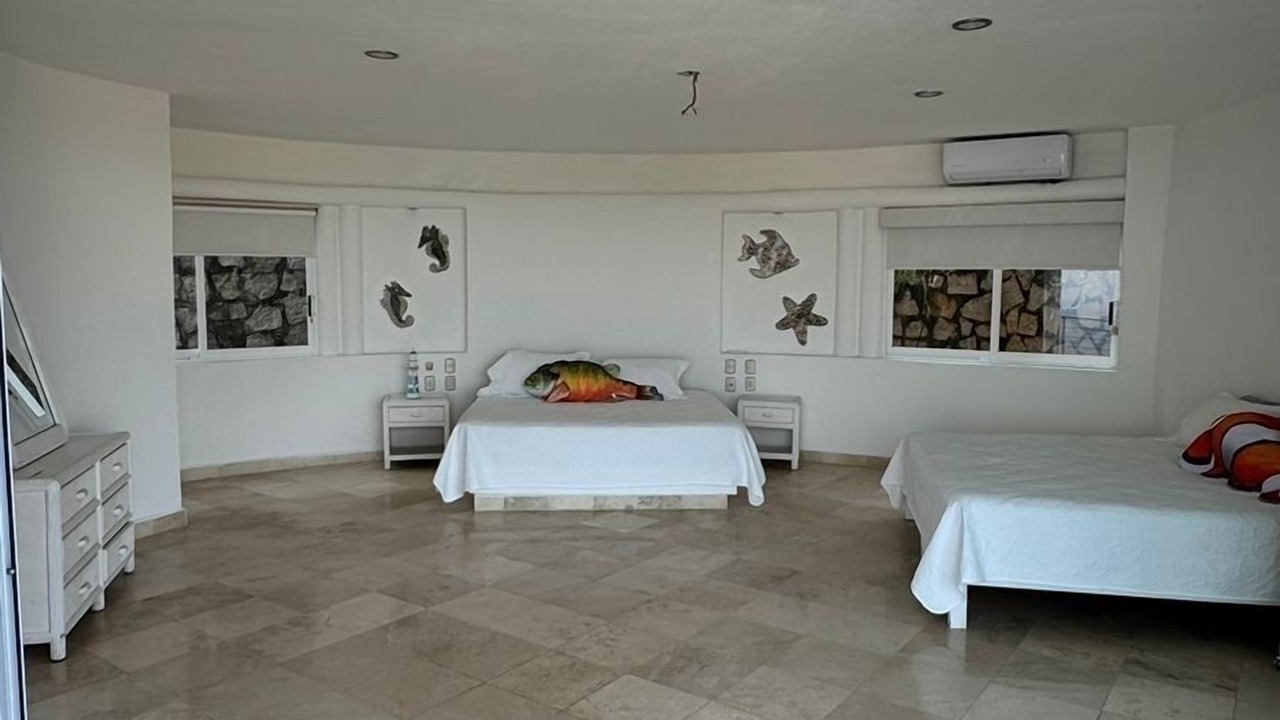 Photo of Bedroom in Puerto Marques