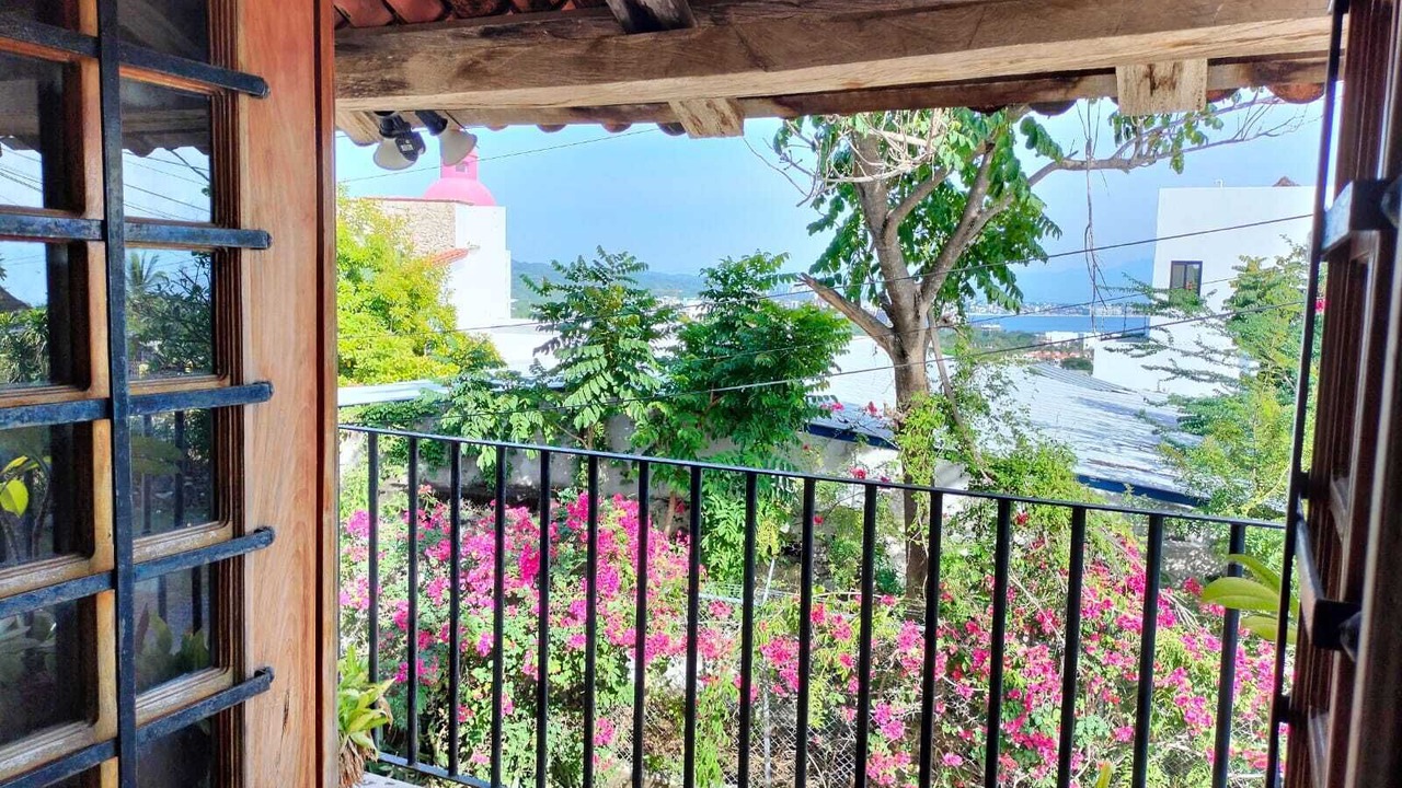 Photo of Patio Balcony in La Cruz de Huanacaxtle