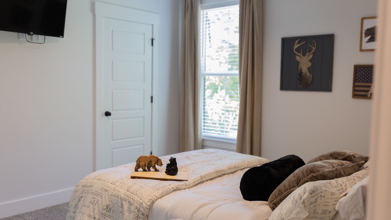 Photo of Bedroom in Landrum
