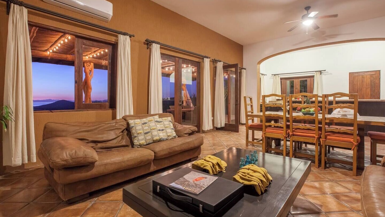Photo of Livingroom in Pichilingue